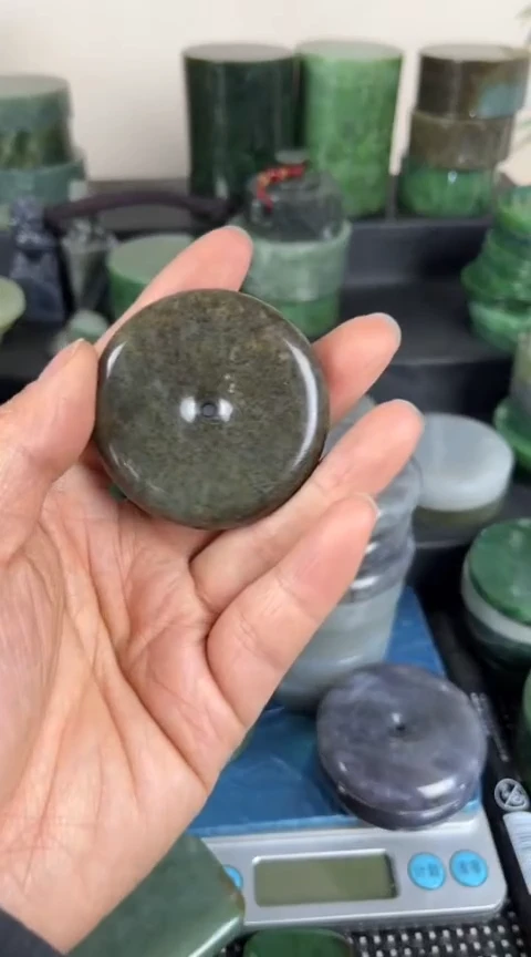 【闪购商品】和田玉珠宝半成品未镶嵌扣子