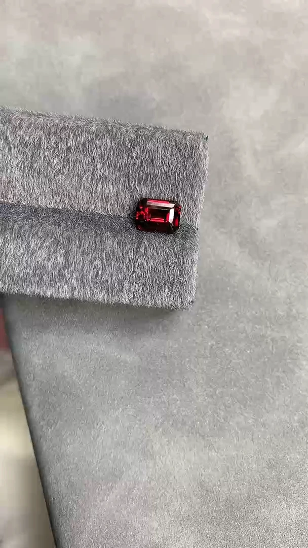 石榴石裸石未镶嵌8石榴石裸石多样性发一颗