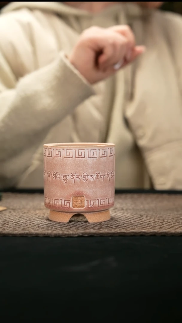 Y-口径6花盆-01-04-598特默认有瑕