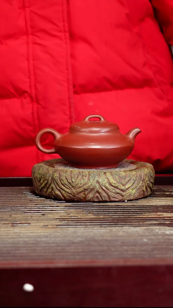 宜兴原矿紫砂壶茶壶宜兴原矿紫砂壶茶壶180C