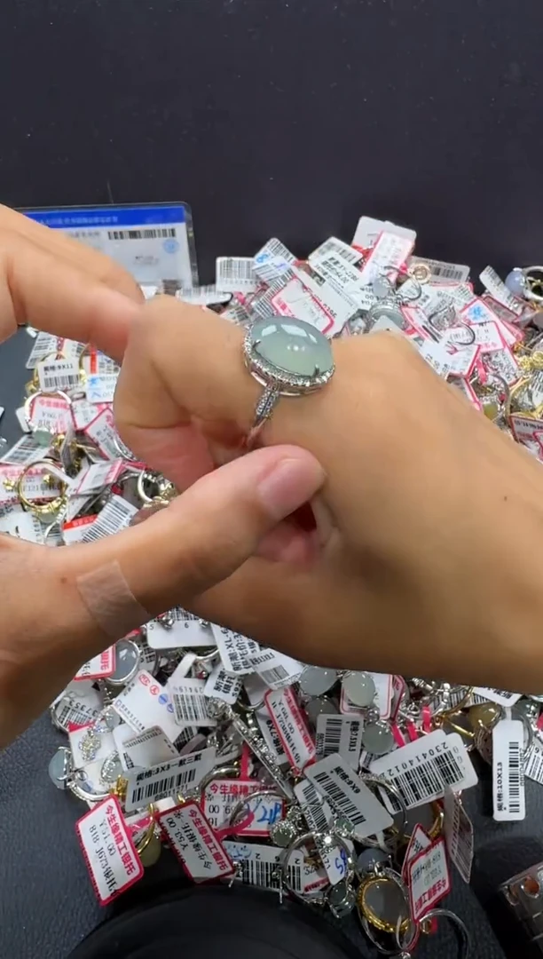 翡翠戒指银S925镶嵌戒指318