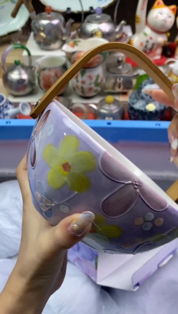 【闪购商品】瓷片隆莲瓷器欢迎大家