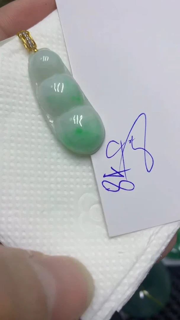 颈饰未镶嵌翡翠翡翠111111111