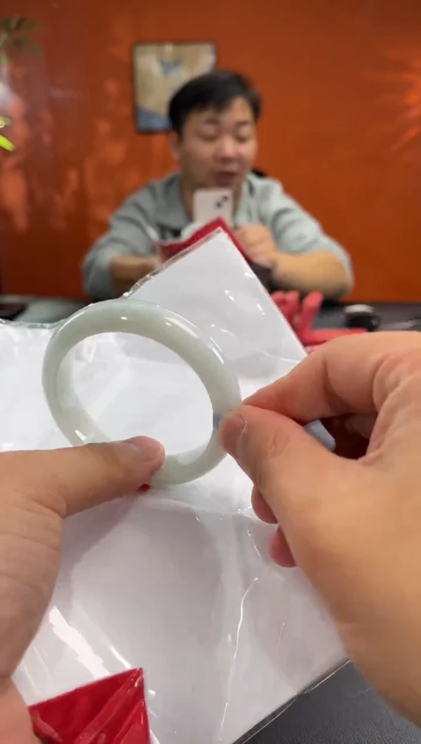 未镶嵌手镯翡翠5 54