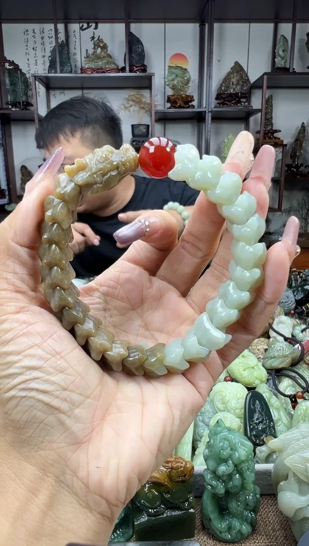 未镶嵌和田玉把件全***车1