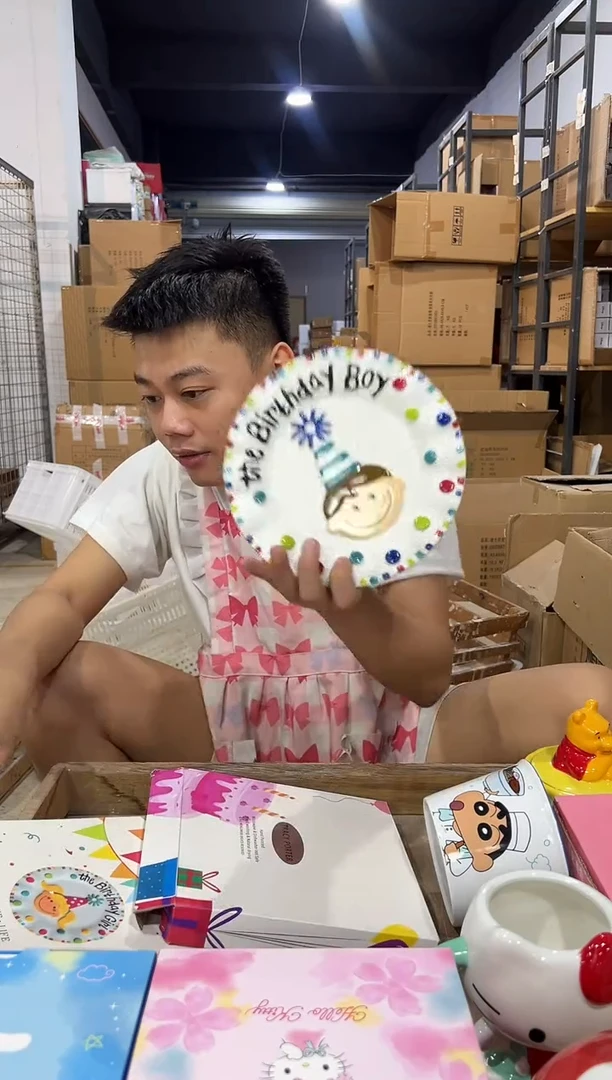 瓷片原盒B款男孩盘子