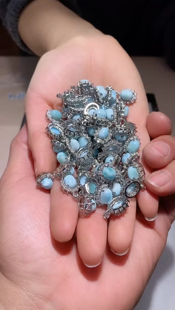 【闪购商品】针钠钙石（海纹石）吊坠(不含链)未镶嵌多样性发其一【17】