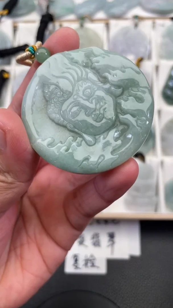 颈饰未镶嵌翡翠天然缅甸翡翠A货140