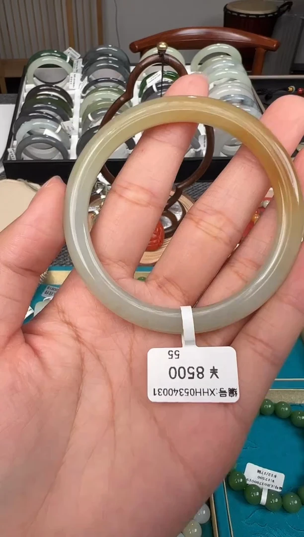 和田玉手镯未镶嵌55  XHH