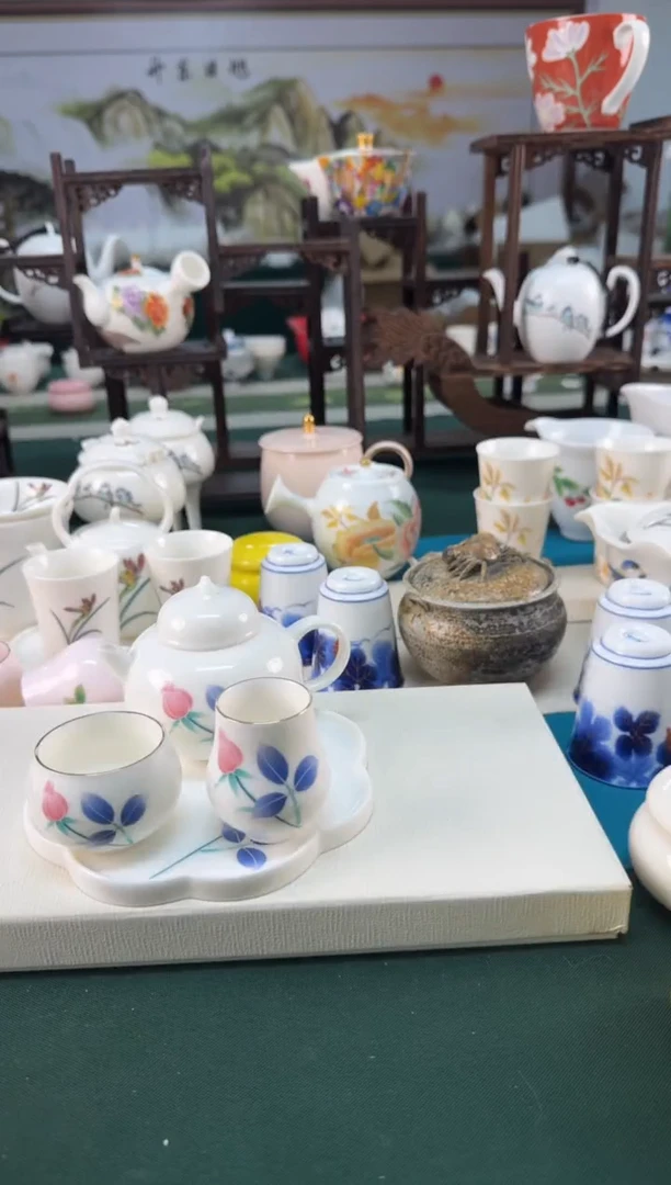 【闪购商品】瓷器 ······.......