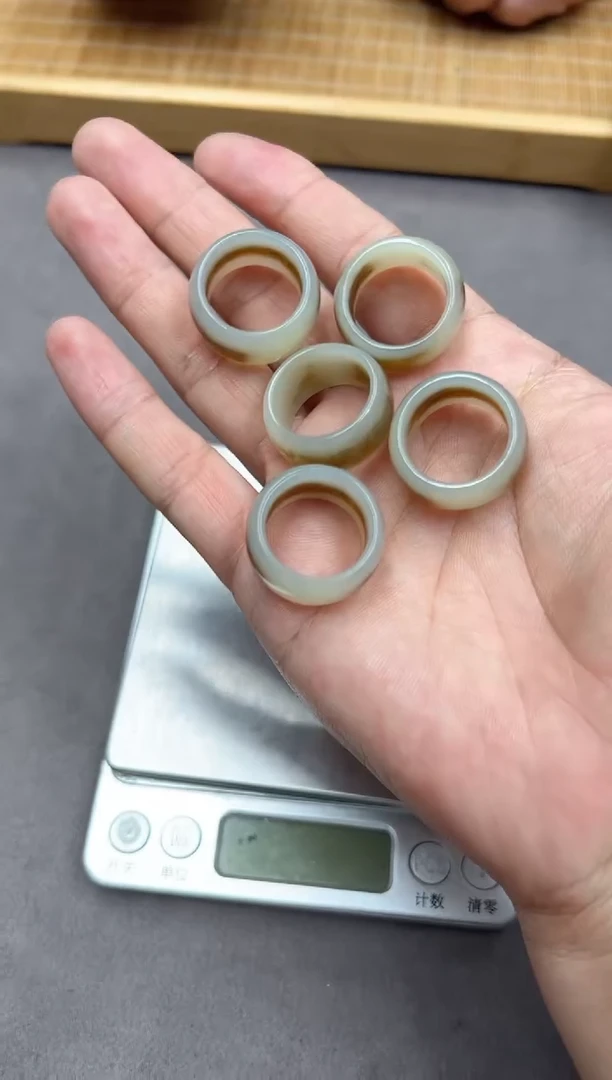 和田玉未镶嵌把件18.5多样性发货·拍一发一