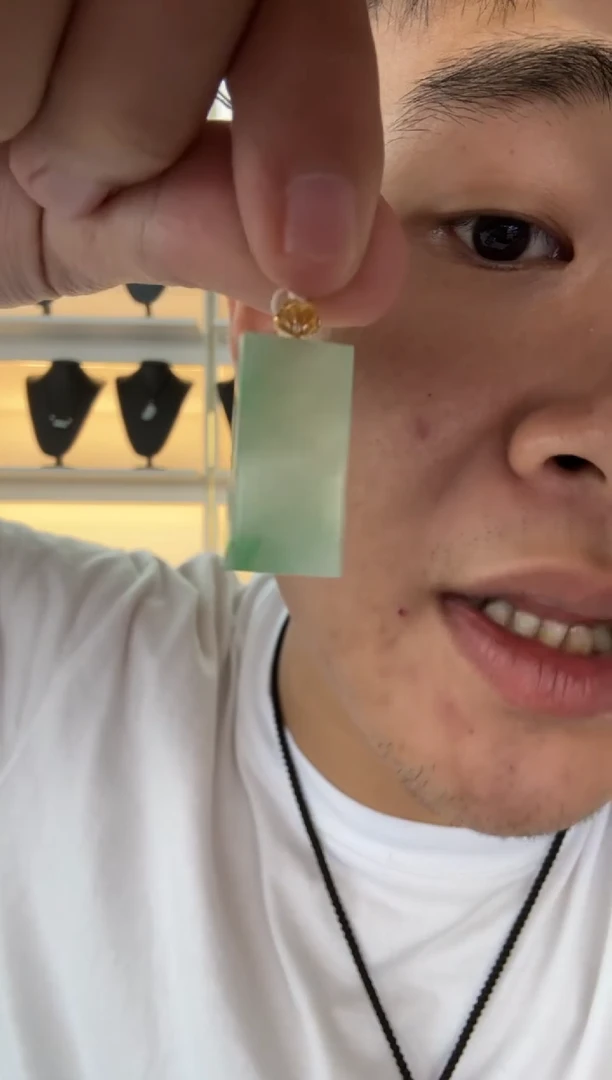 翡翠18K金镶嵌颈饰天然翡翠A货孤品一件