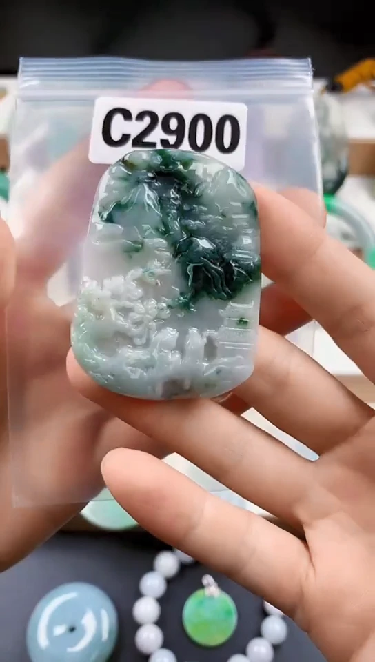 颈饰未镶嵌翡翠天然翡翠吊坠挂件