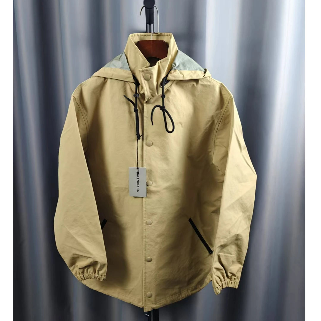 99新 Balenciaga/巴黎世家 99新春秋杏黄连帽立领夹克外套