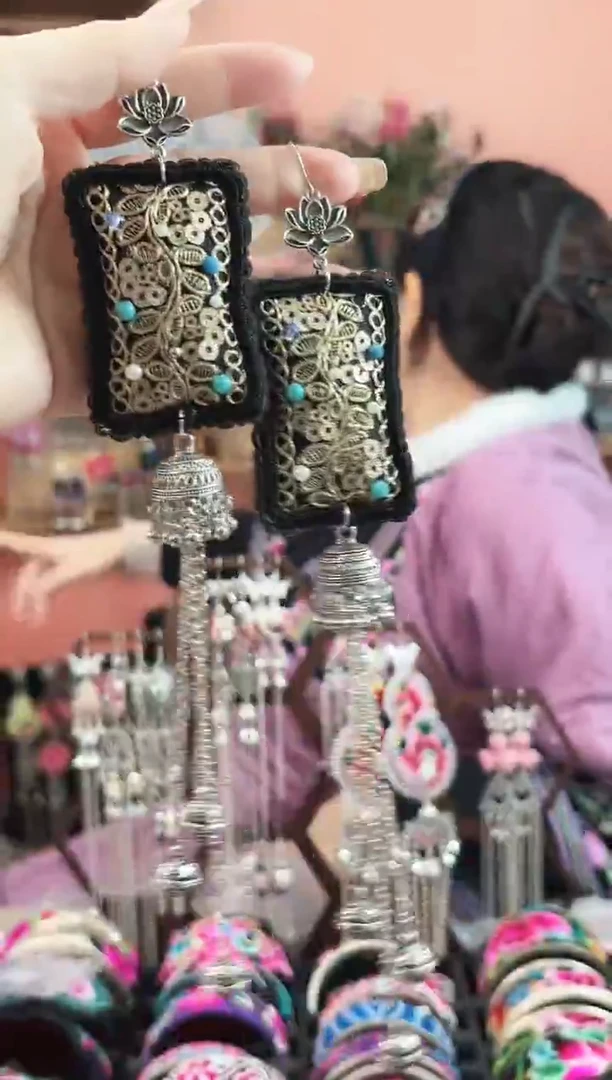 艺枝独绣手工饰品17