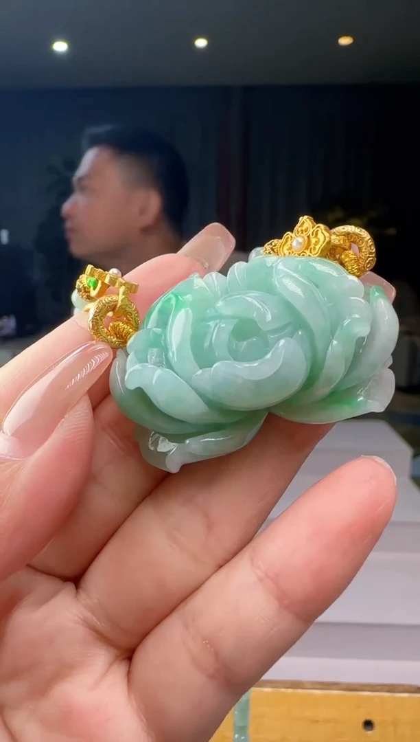 吊坠(赠链)未镶嵌翡翠YL@@960Q3J22216