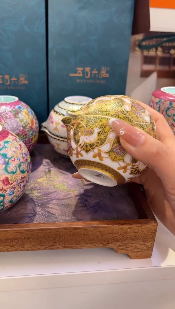 瓷片小乔闪购链接