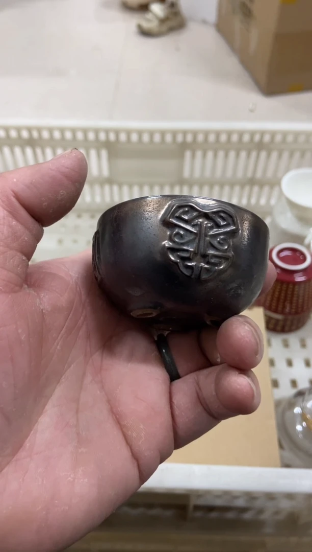 杯子瓷无运费险有瑕疵的摄影的产品有使用过的痕迹有点脏介意勿拍
