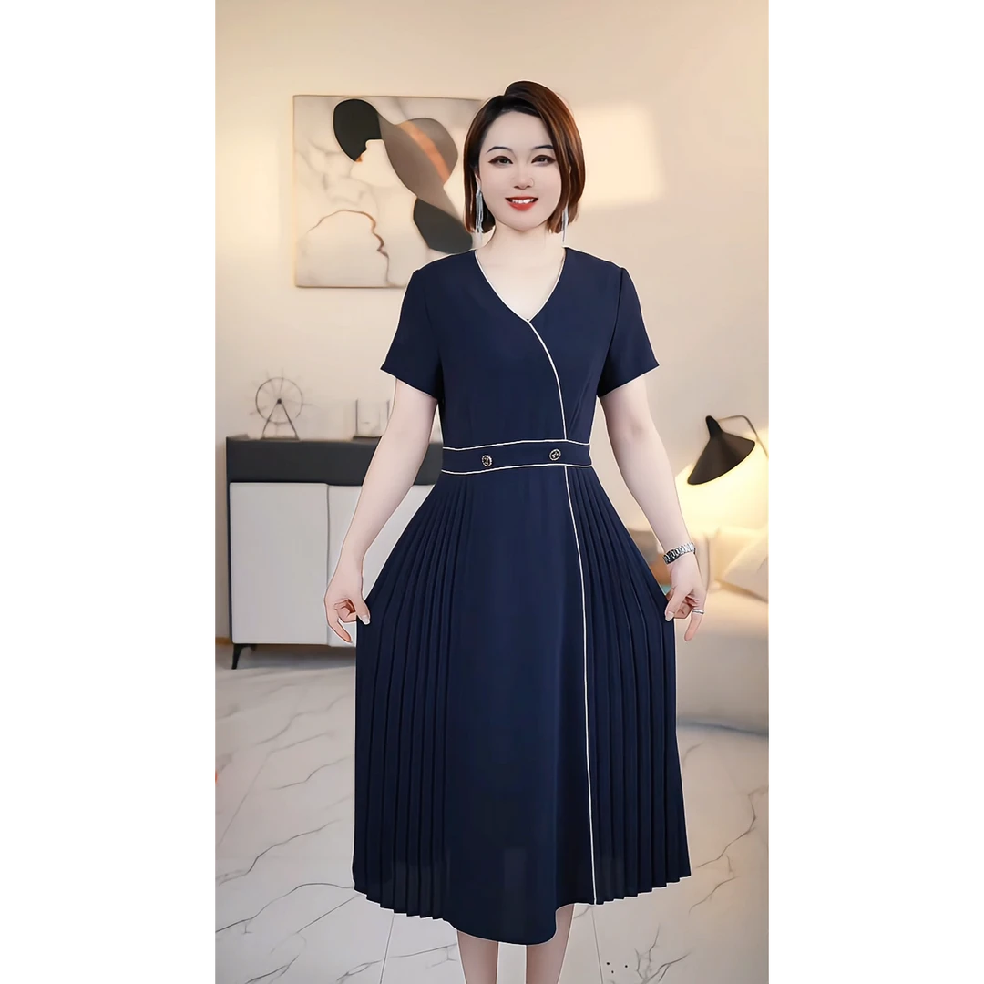 【薇薇自在】V 高端大码原创遮肉显瘦连衣裙 V1063