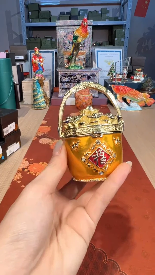 【闪购商品】杯270金色一桶金