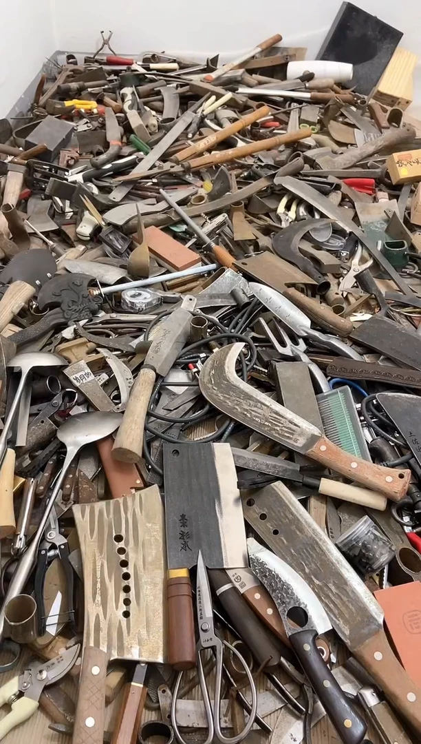 是**哇五金园艺农具厨具工具闪购