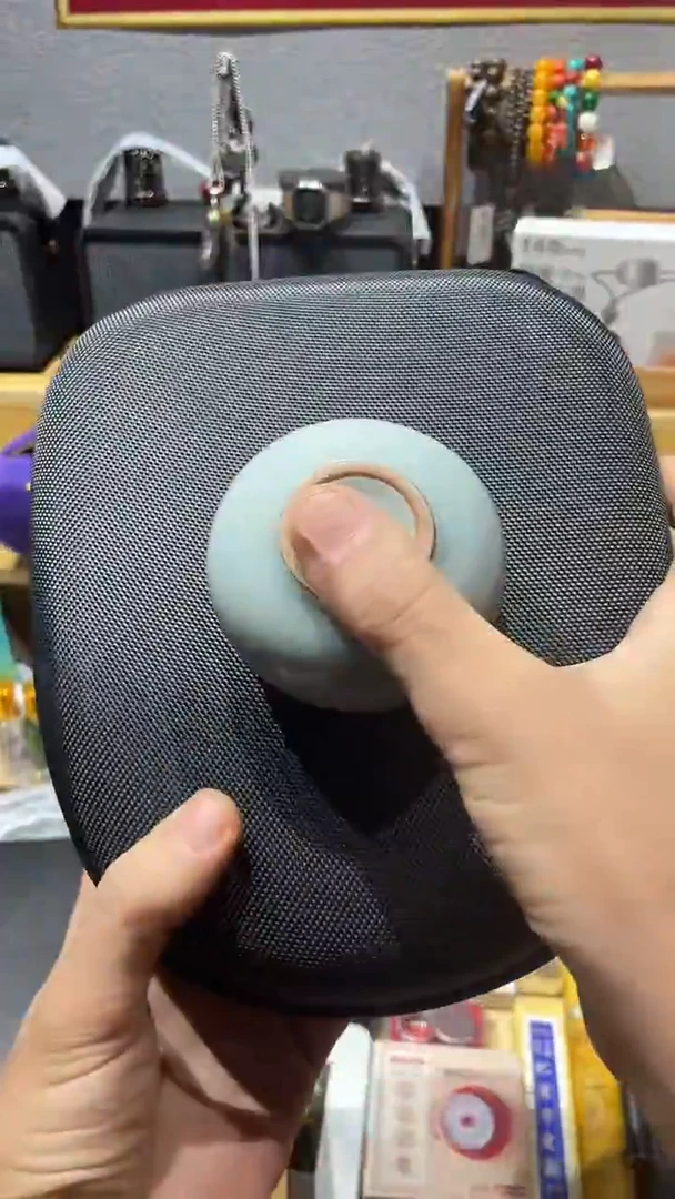 瓷片闪购商品 如图所示