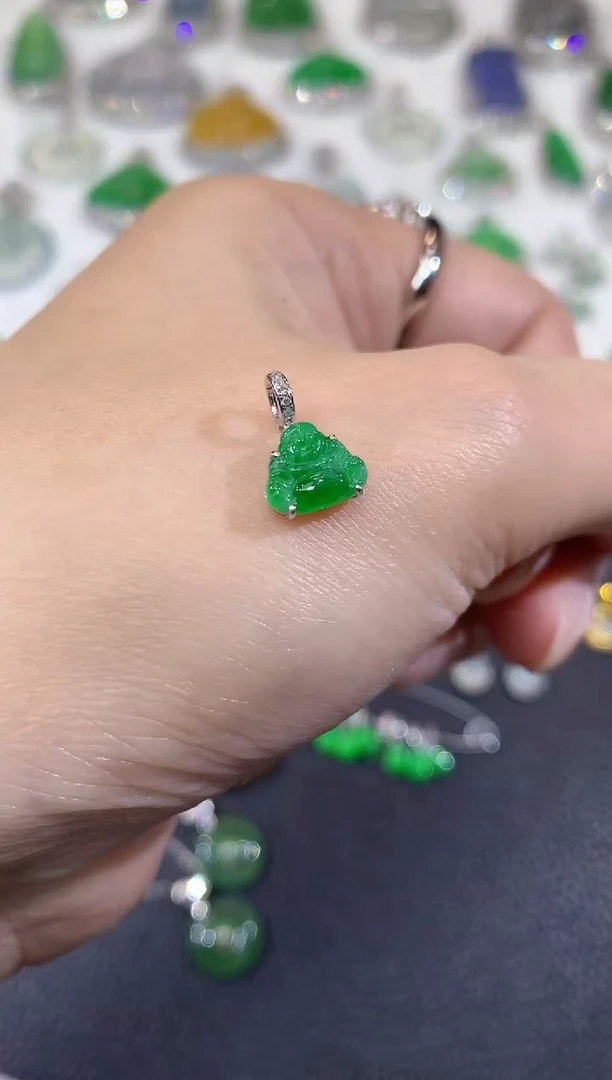 吊坠(不含链)18K金镶嵌翡翠A4