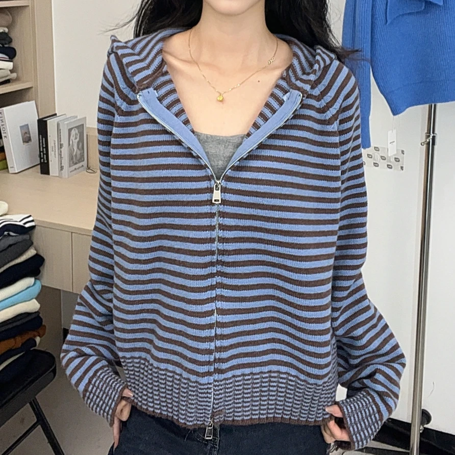 女连帽短外套扎染刺绣夹克开衫百搭休闲针织上衣