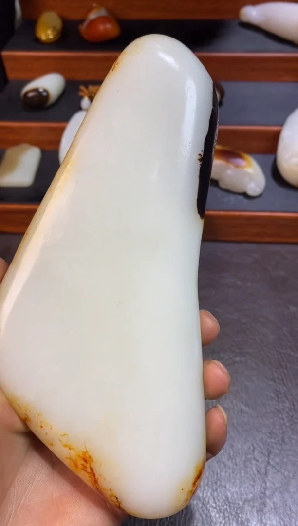 未镶嵌和田玉摆件宇****…和田玉