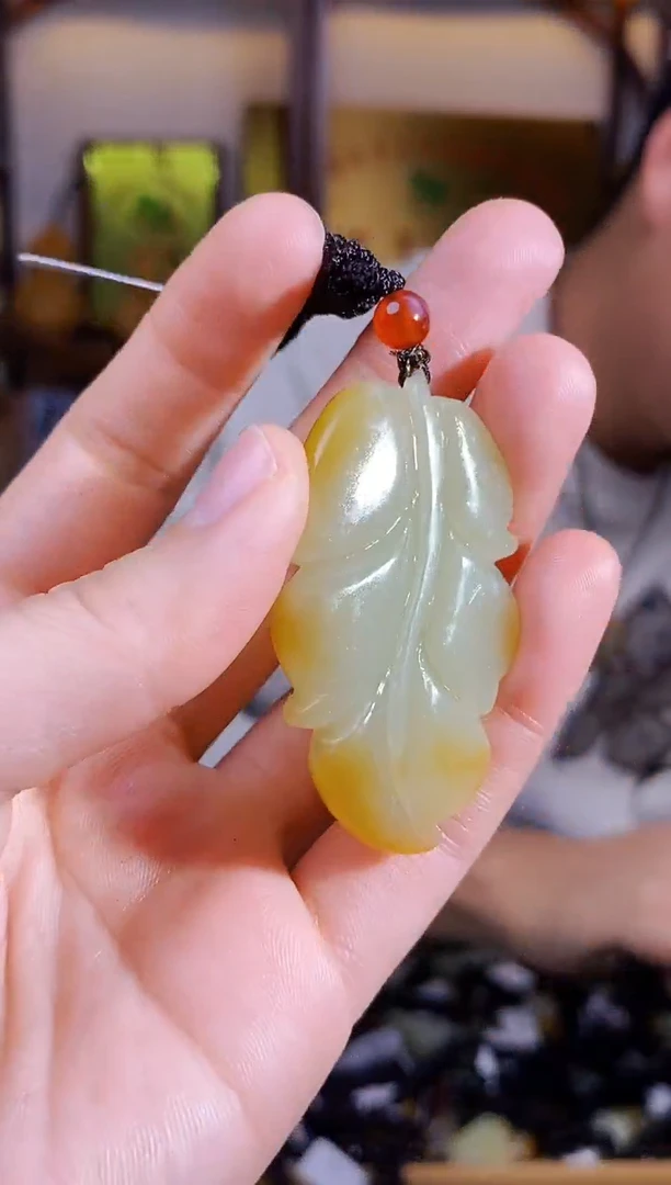 【闪购商品】和田玉颈饰未镶嵌1