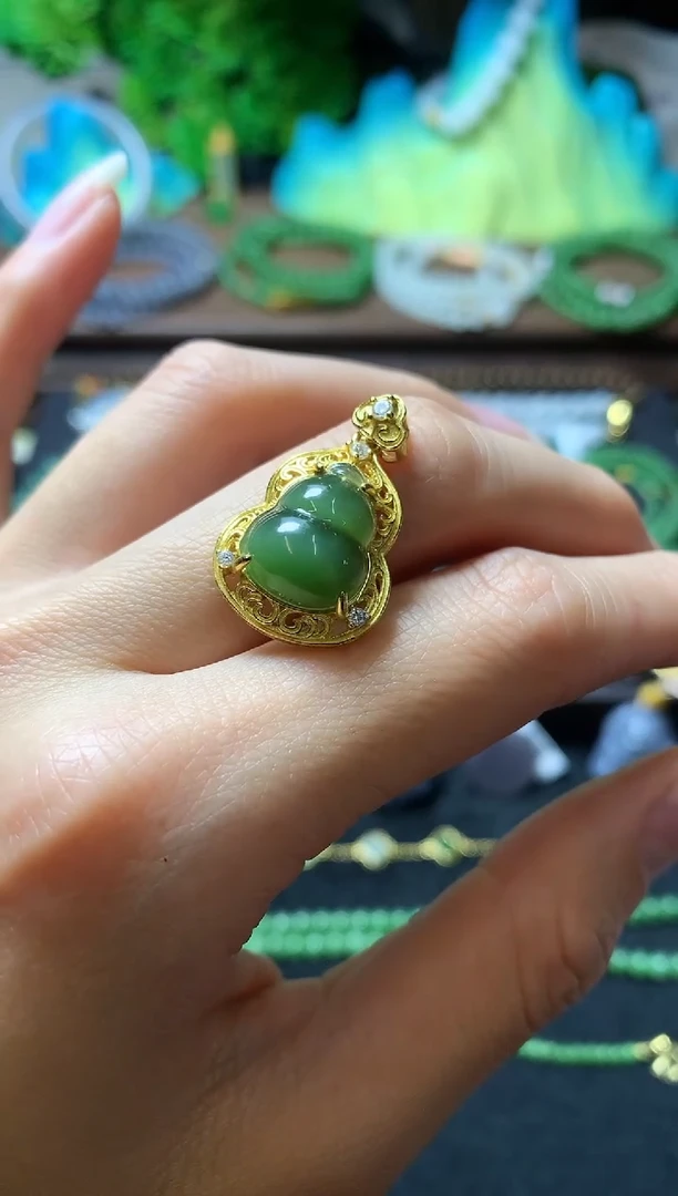 【闪购商品】和田玉颈饰银S925镶嵌吊坠