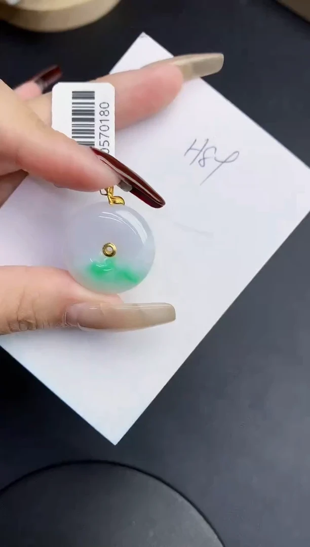 【闪购商品】翡翠颈饰18K金镶嵌00000000000