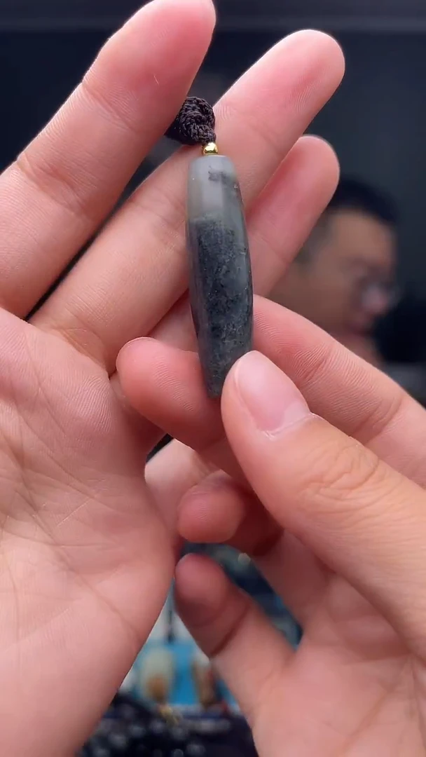 未镶嵌和田玉挂件1