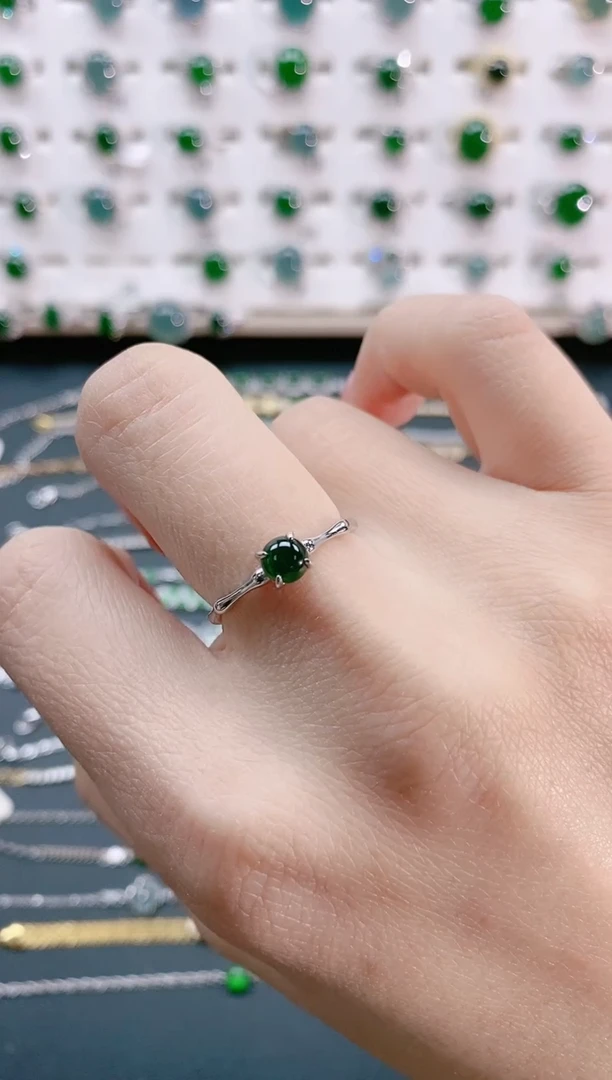 【闪购商品】翡翠戒指银S925镶嵌天然翡翠