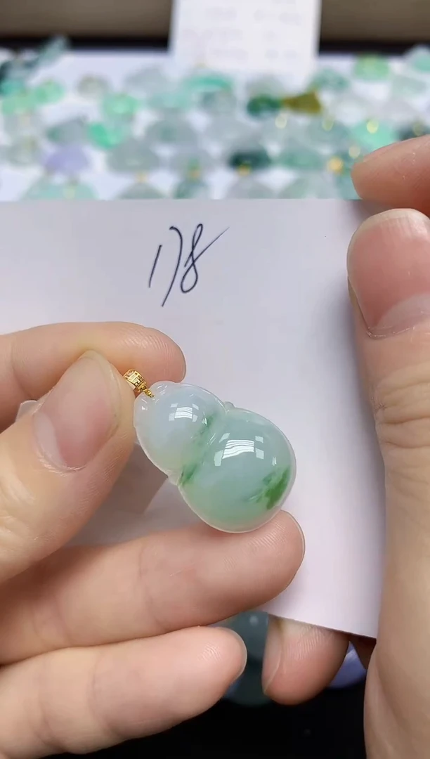 颈饰未镶嵌翡翠天然缅甸翡翠A货翡翠百元以上9元证书费自理