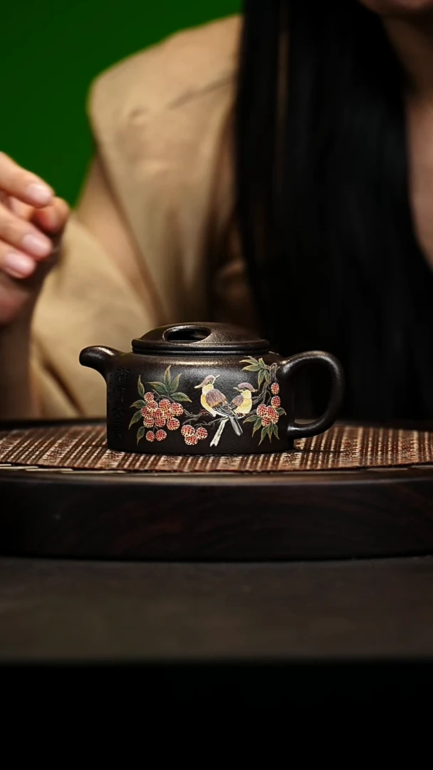 宜兴原矿高端紫砂 百年案卿蠡墅铁精250cc