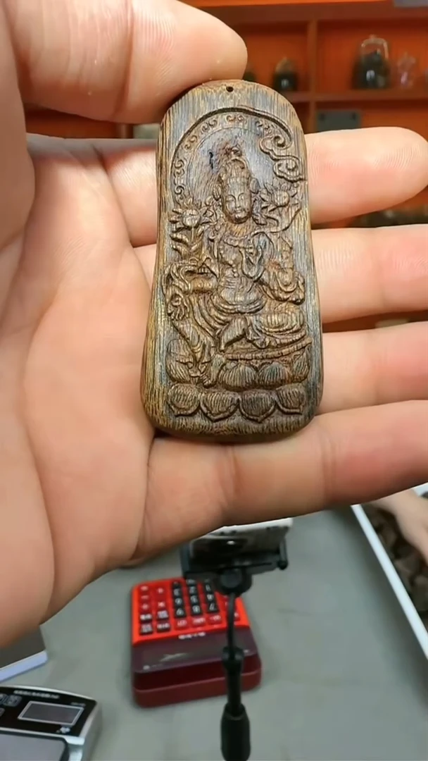 沉香吊坠174号25g多样性发一