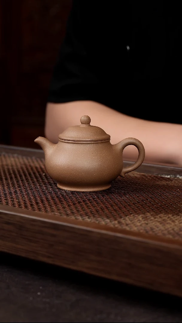 茶壶紫砂芝麻绿潘壶