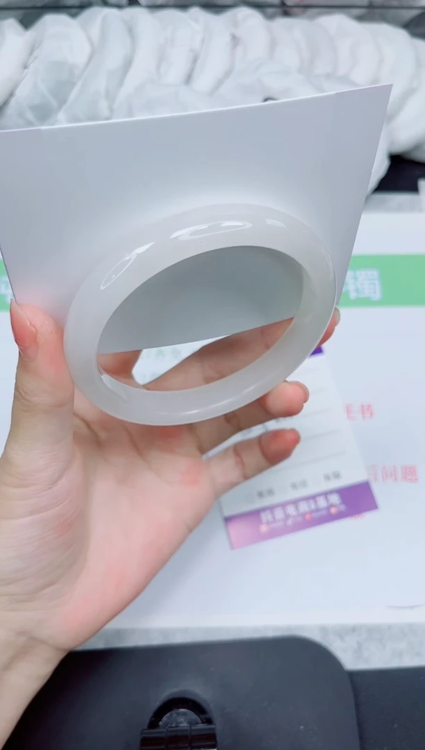 石英质玉手镯未镶嵌45-62