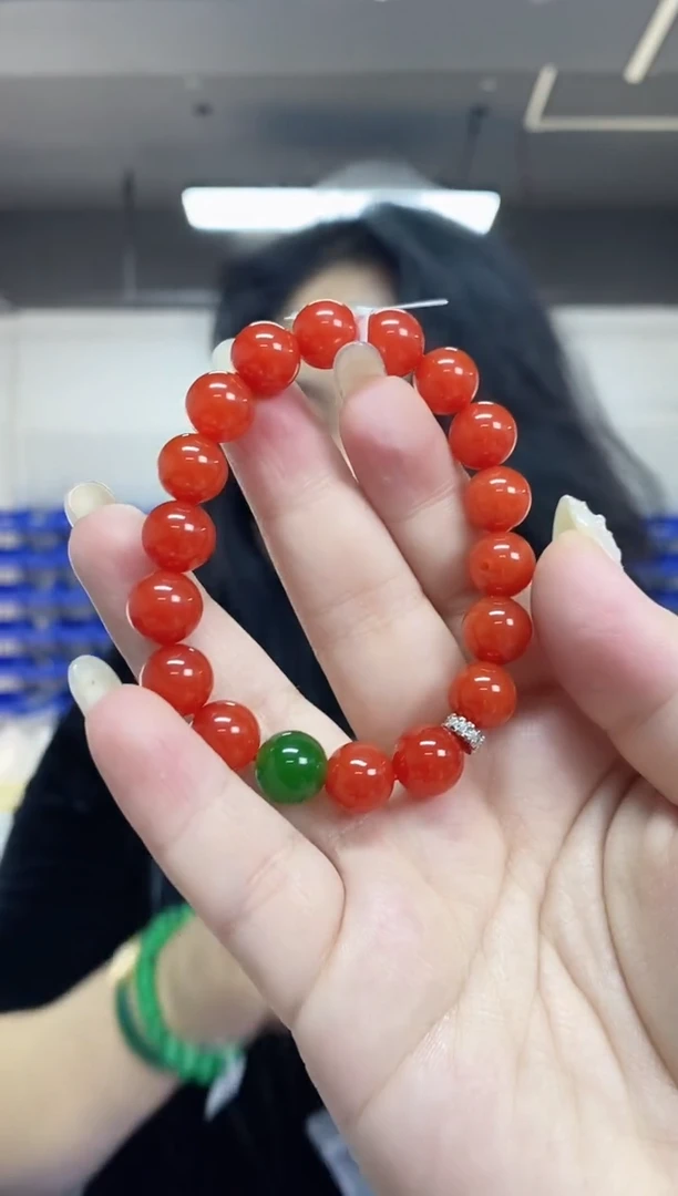 【闪购商品】南红玛瑙手串未镶嵌多样性发其一颜色微差