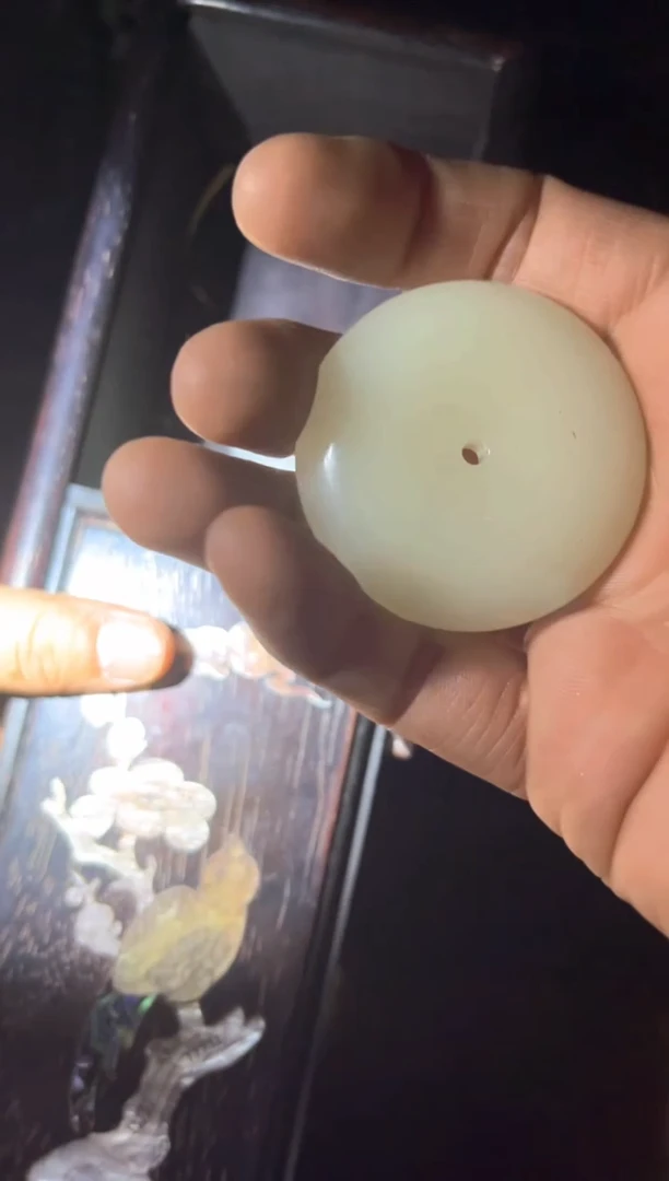 和田玉未镶嵌挂件平安扣