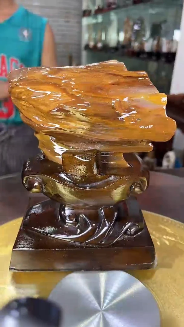 缅甸天然硅化玉摆件