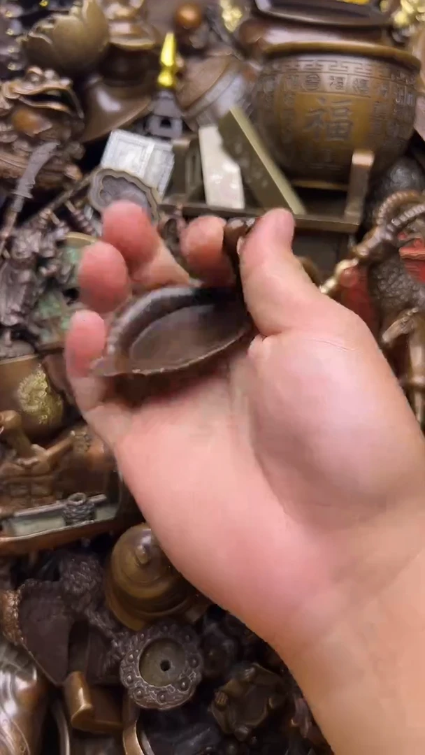 精美铜器，点击下单