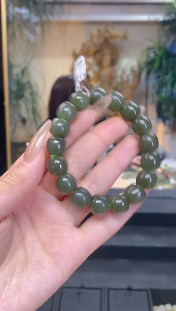 未镶嵌手串和田玉卡12