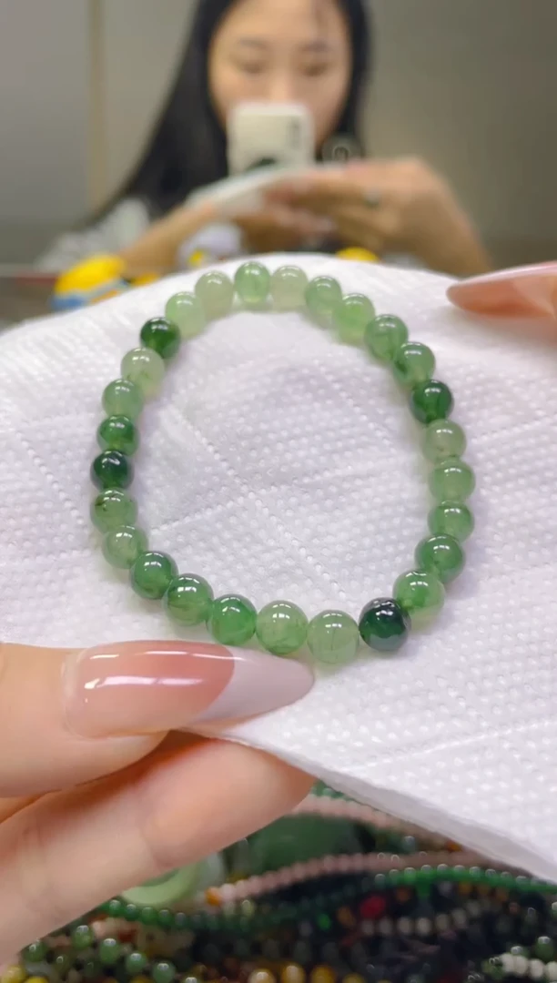 翡翠未镶嵌颈饰6MM/C/翡翠A货一图一物