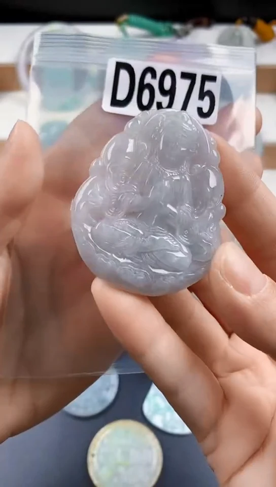 颈饰未镶嵌翡翠天然翡翠吊坠挂件