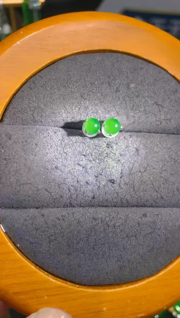 【闪购商品】翡翠颈饰银S925镶嵌1多样性发货（只发一件）