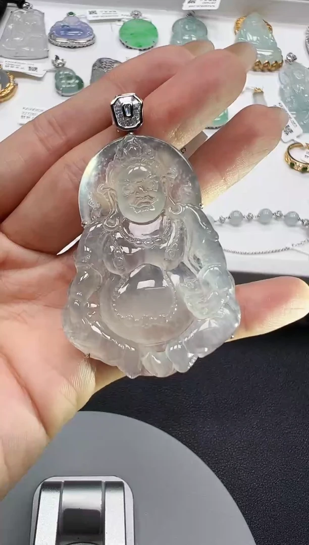 颈饰18K金镶嵌翡翠KAW0826-003
