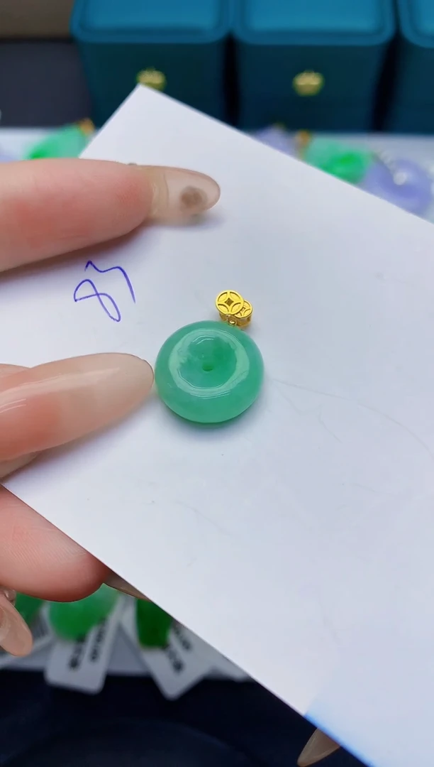 颈饰未镶嵌翡翠缅甸天然翡翠A货