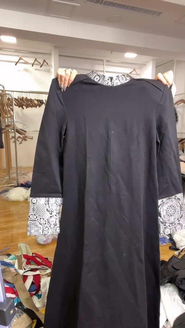 S码      100斤  打底裙